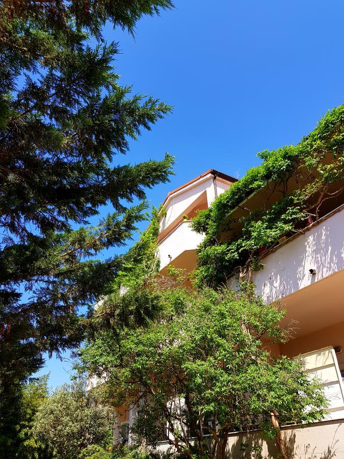 Apartaments Victoria Porec Esterno foto